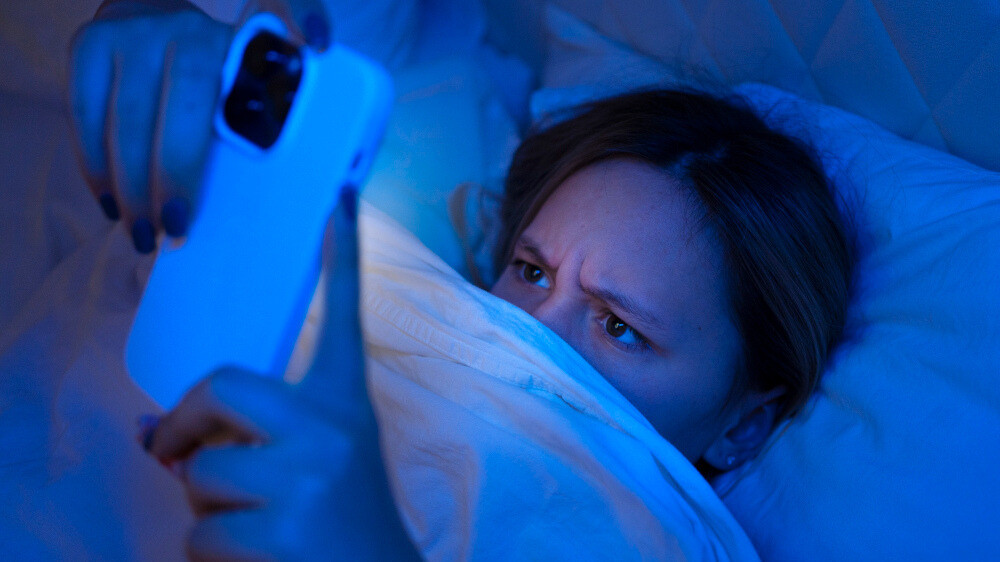 The Impact of Blue Light on Sleep: How to Protect Your Eyes