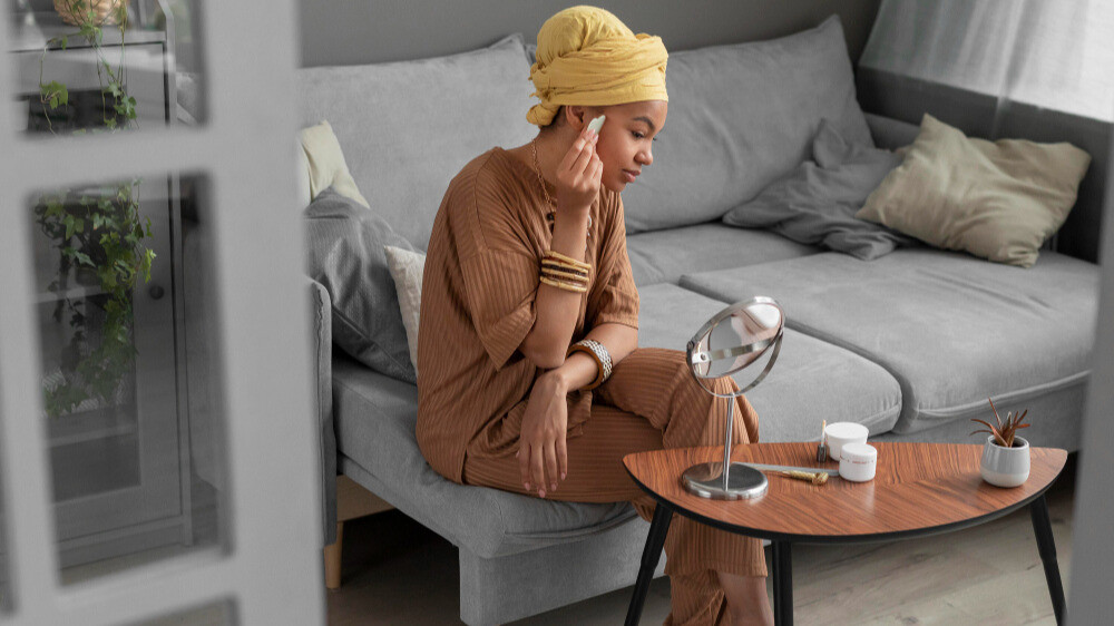 Managing Seasonal Depression During Shorter Days: Mental Health Tips Managing Seasonal Depression During Shorter Days: Mental Health Tips